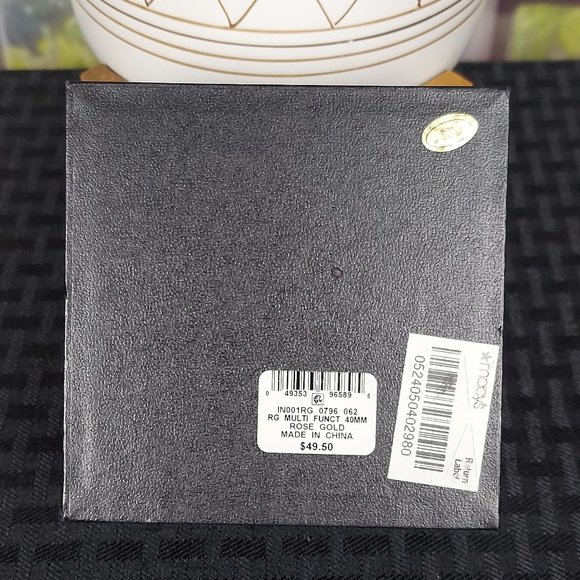 NIB INC INTERNATIONAL CONCEPTS ROSE GOLD-TONE BRACELET WATCH - Picture 16 of 16